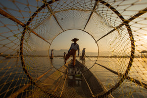 modern-3-piece-acrylic-print-inle-fisherman