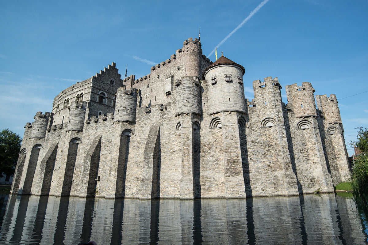 framedcanvas-print-castle-gravensteen