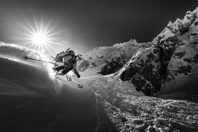 poster-print-snow-splash-over-the-edge-x