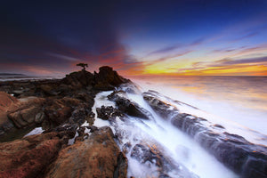 framedcanvas-print-natural-force-water
