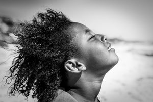 poster-print-feeling-the-sun-and-wind-x