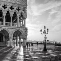 9-piece-canvas-print-early-morning-venice