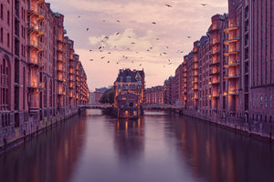 framedposter-print-city-of-warehouses-x
