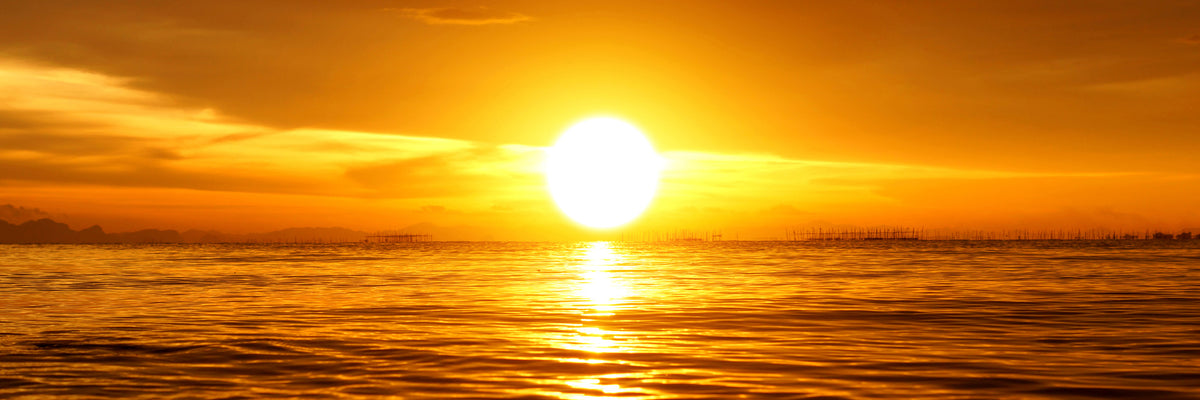 panoramic-poster-print-glowing-sunset-on-the-water-panorama