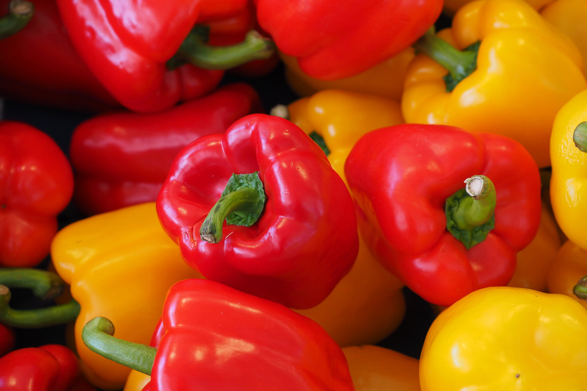 modern-3-piece-aluminium-print-fresh-sweet-pepper