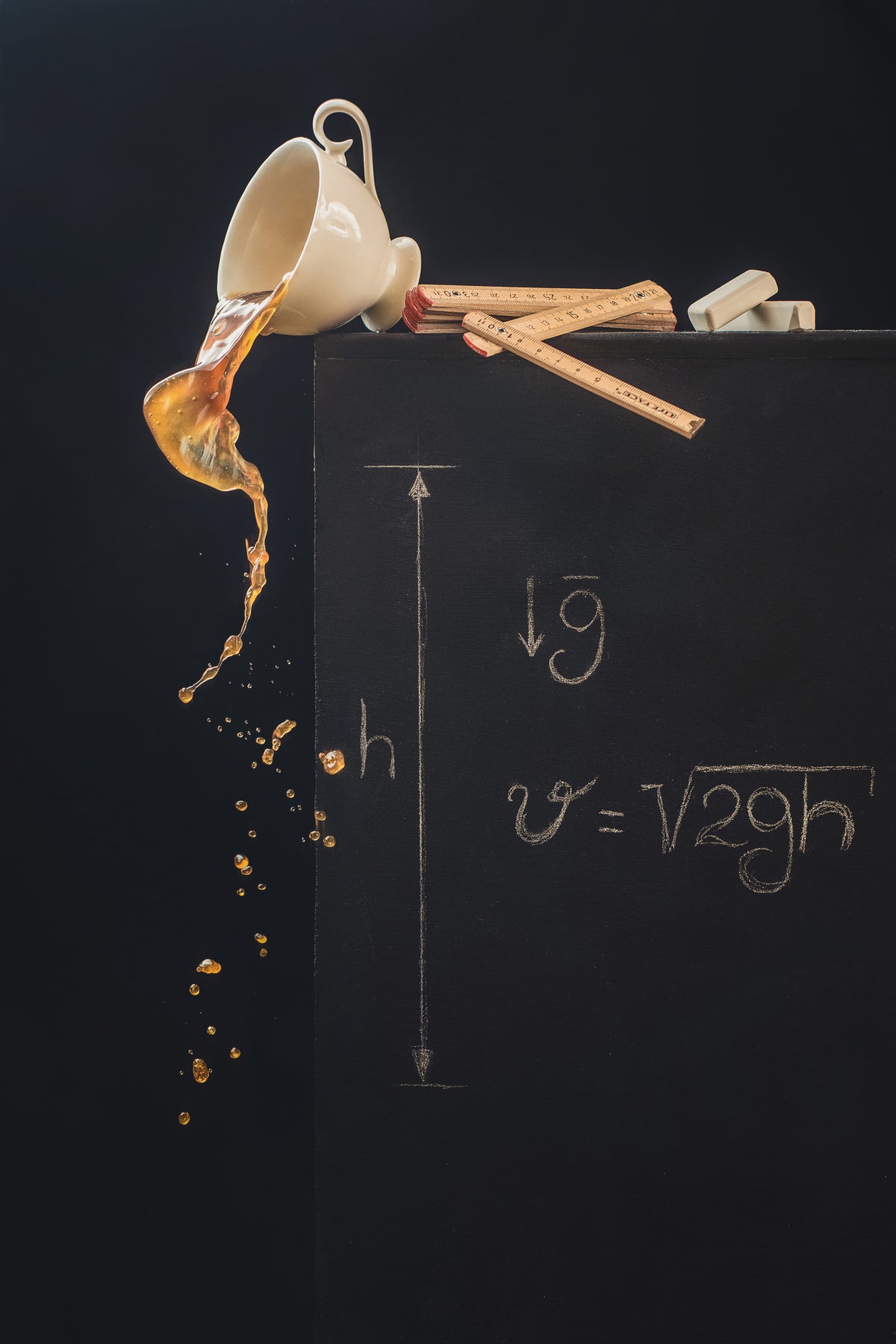 framedposter-print-a-study-with-free-fall