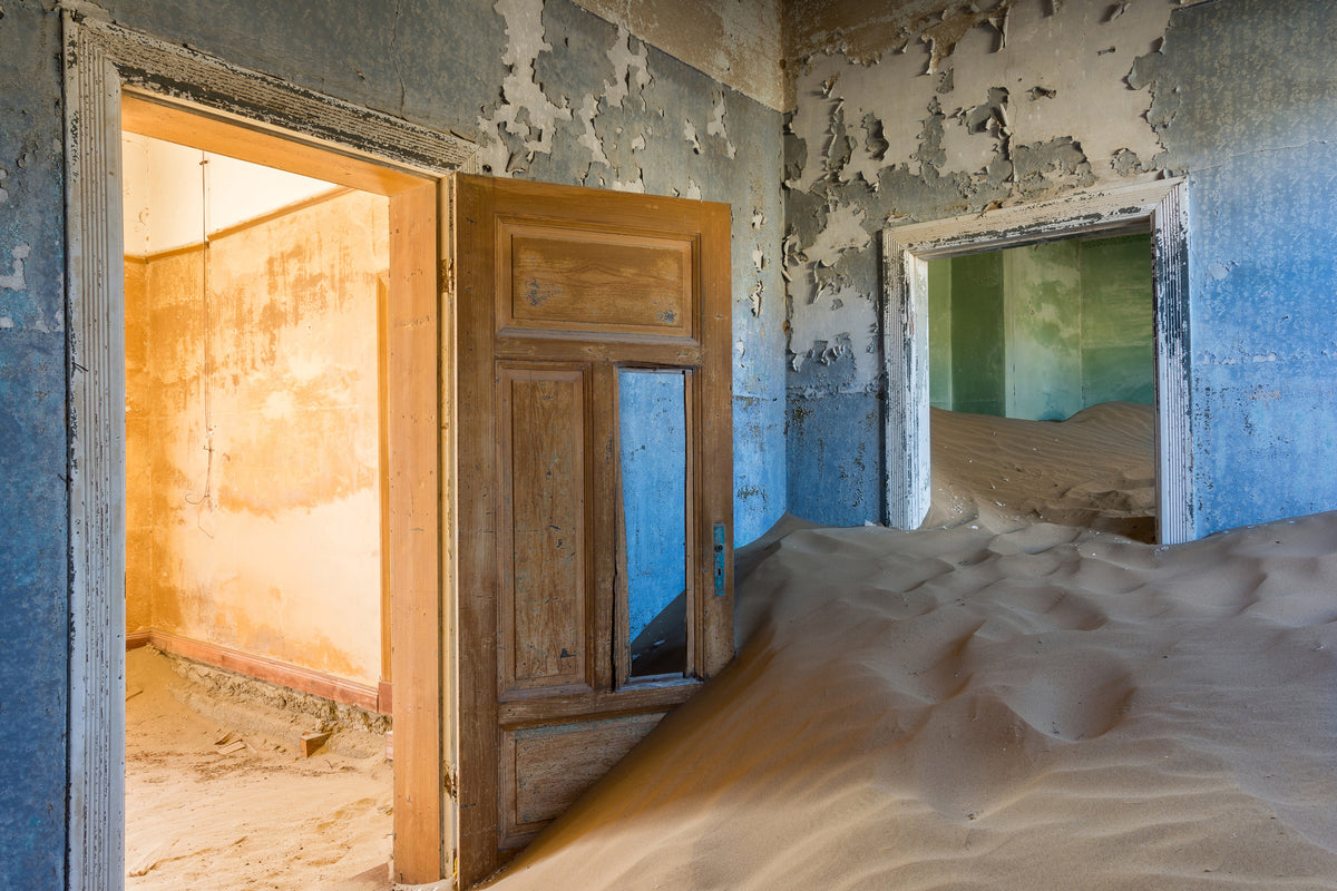 framedcanvas-print-vanish-into-oblivion