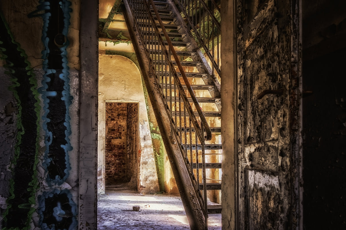 framedposter-print-old-stairs