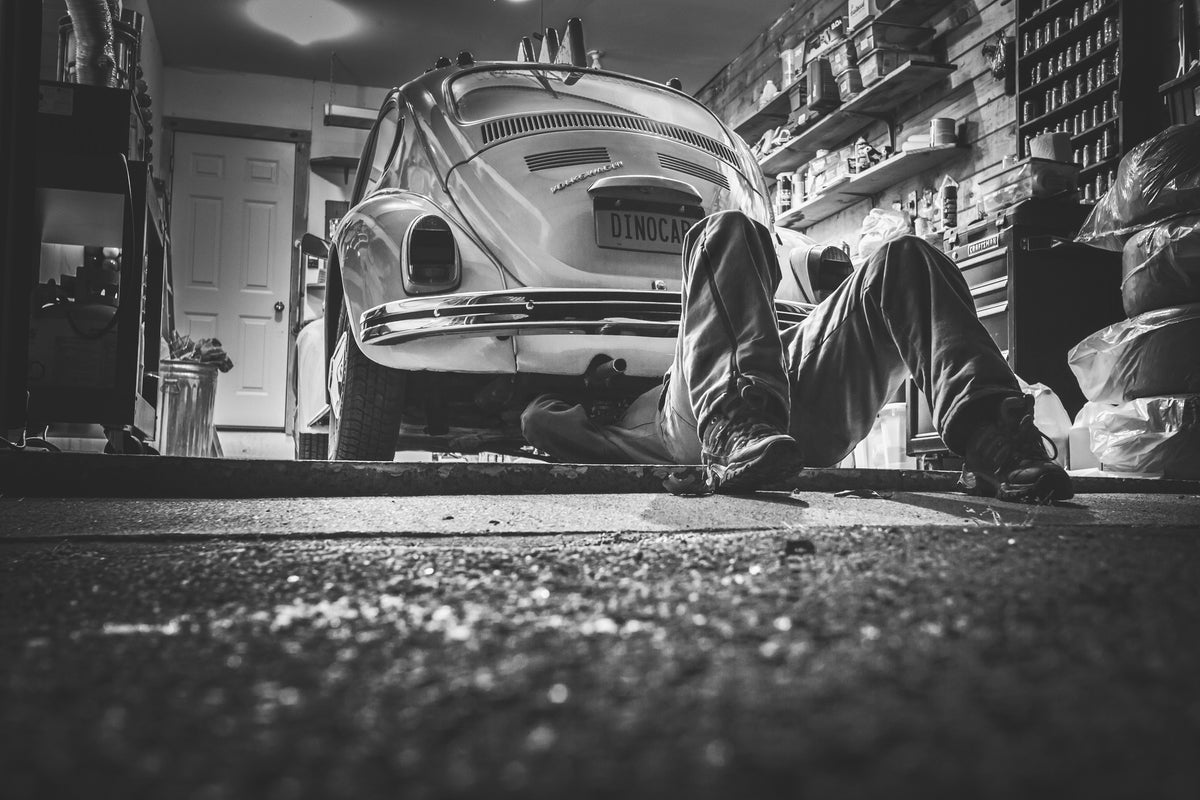 acrylic-print-oldtimer-repair
