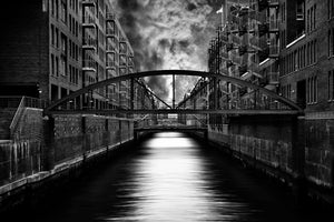 3-piece-aluminium-print-the-other-side-of-hamburg