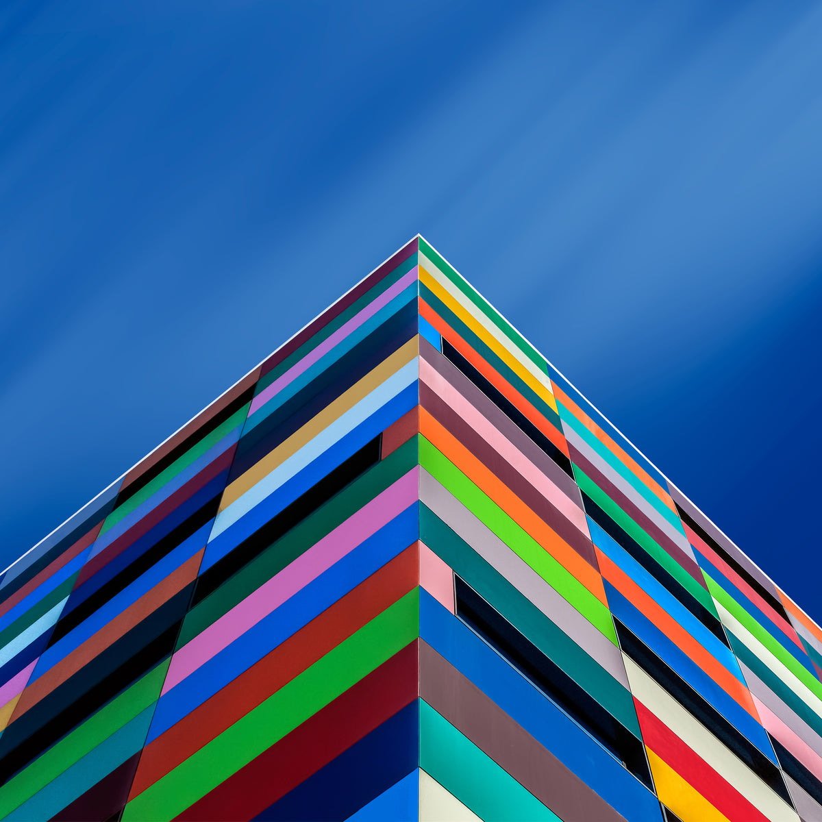 4-piece-canvas-print-color-pyramid
