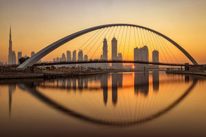 framedposter-print-sunrise-at-the-dubai-water-canal-x