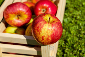 poster-print-box-of-apples