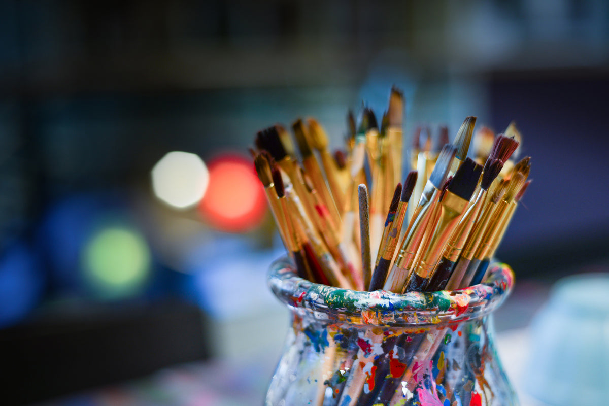 3-piece-aluminium-print-many-brushes