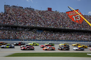 aluminium-print-car-racing-in-nascar