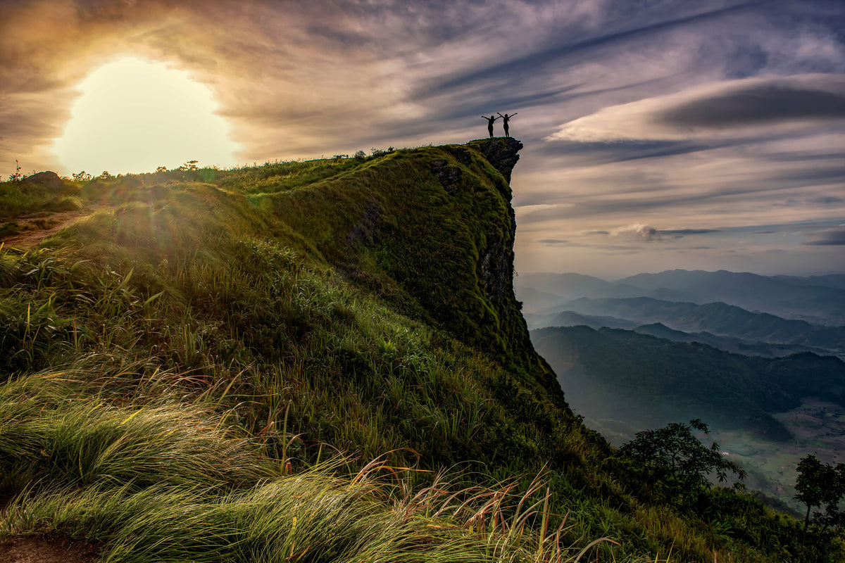 3-piece-aluminium-print-freedom-in-the-mountains