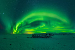 framedcanvas-print-night-in-iceland-x