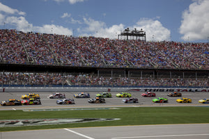 canvas-print-in-nascar