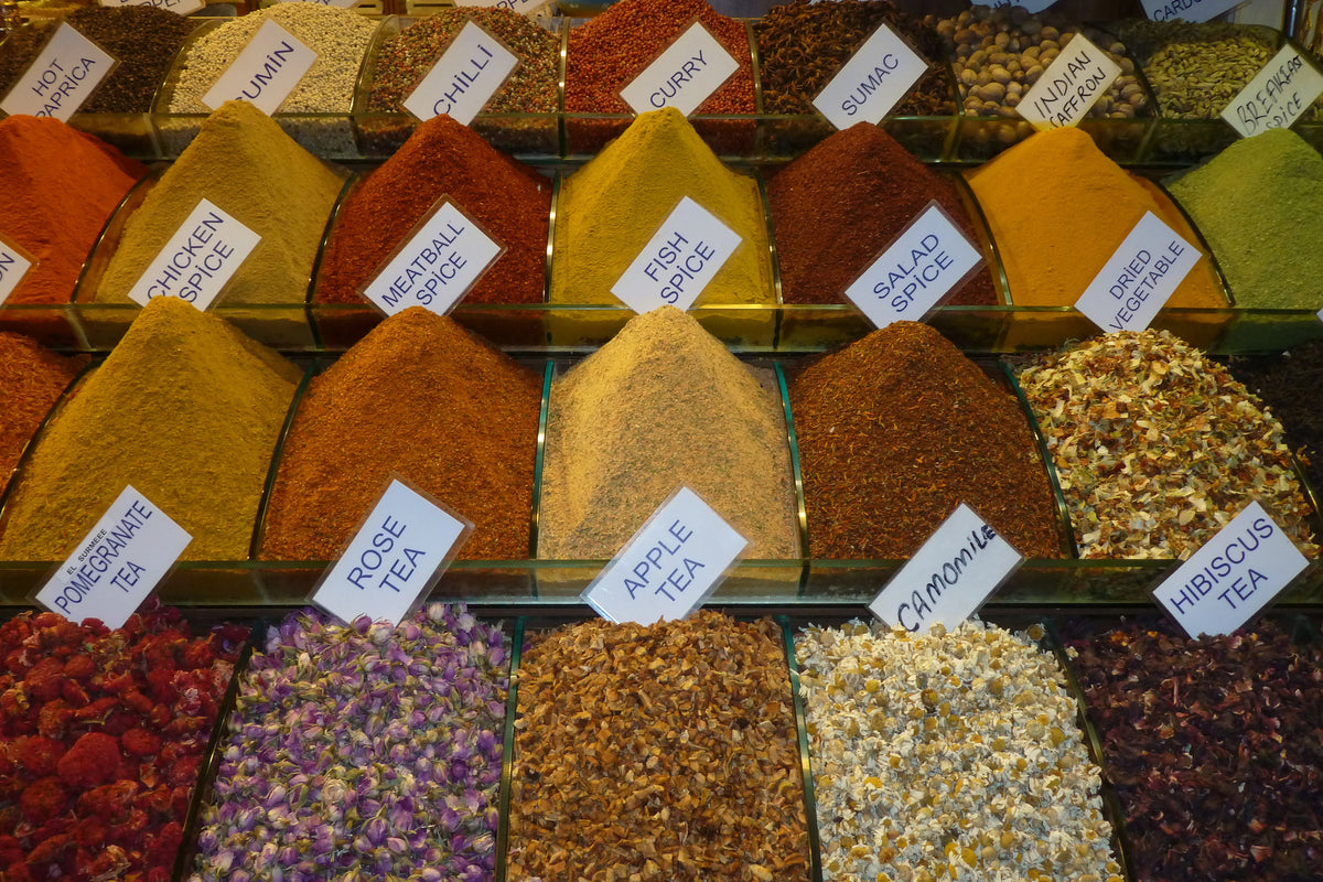 poster-print-spices-in-the-market