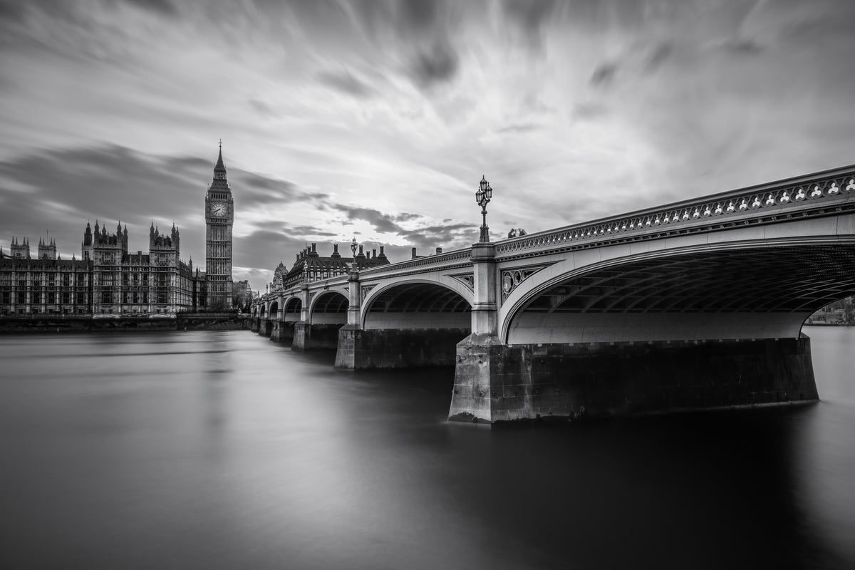 framedcanvas-print-westminster-serenity