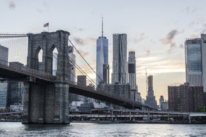 3-piece-canvas-print-the-brooklyn-bridge-in-the-evening