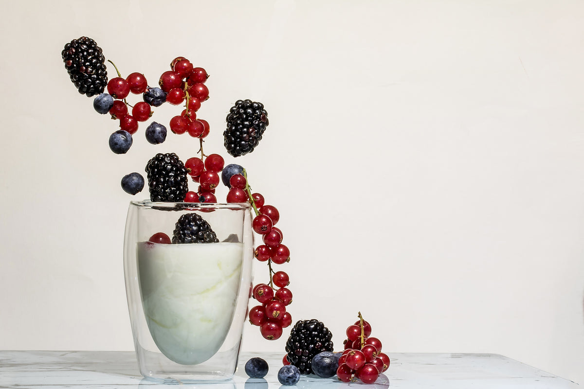 framedposter-print-yogurt-with-berries