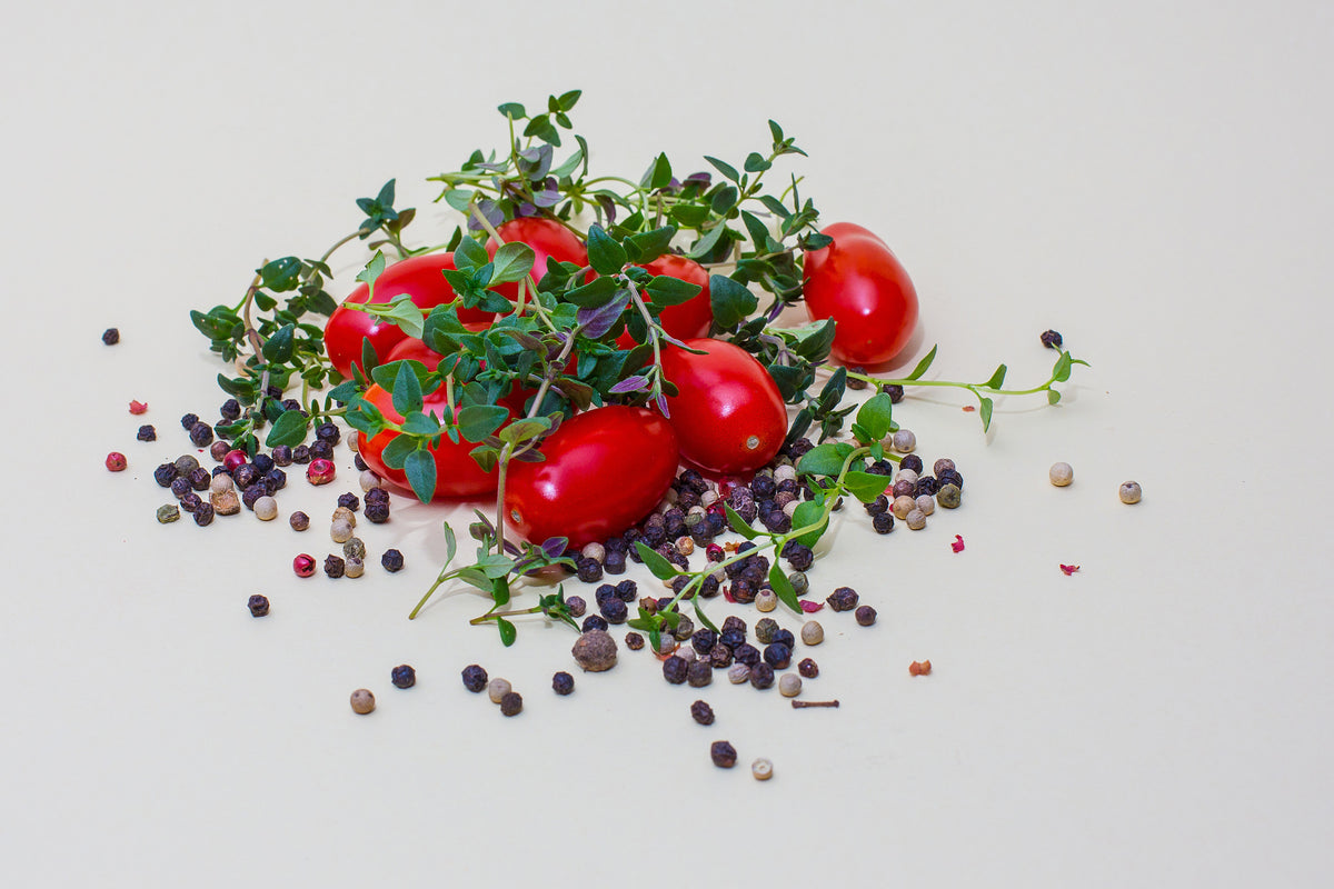 modern-3-piece-aluminium-print-tomatoes-and-thyme