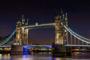 3-piece-canvas-print-neo-gothic-tower-bridge
