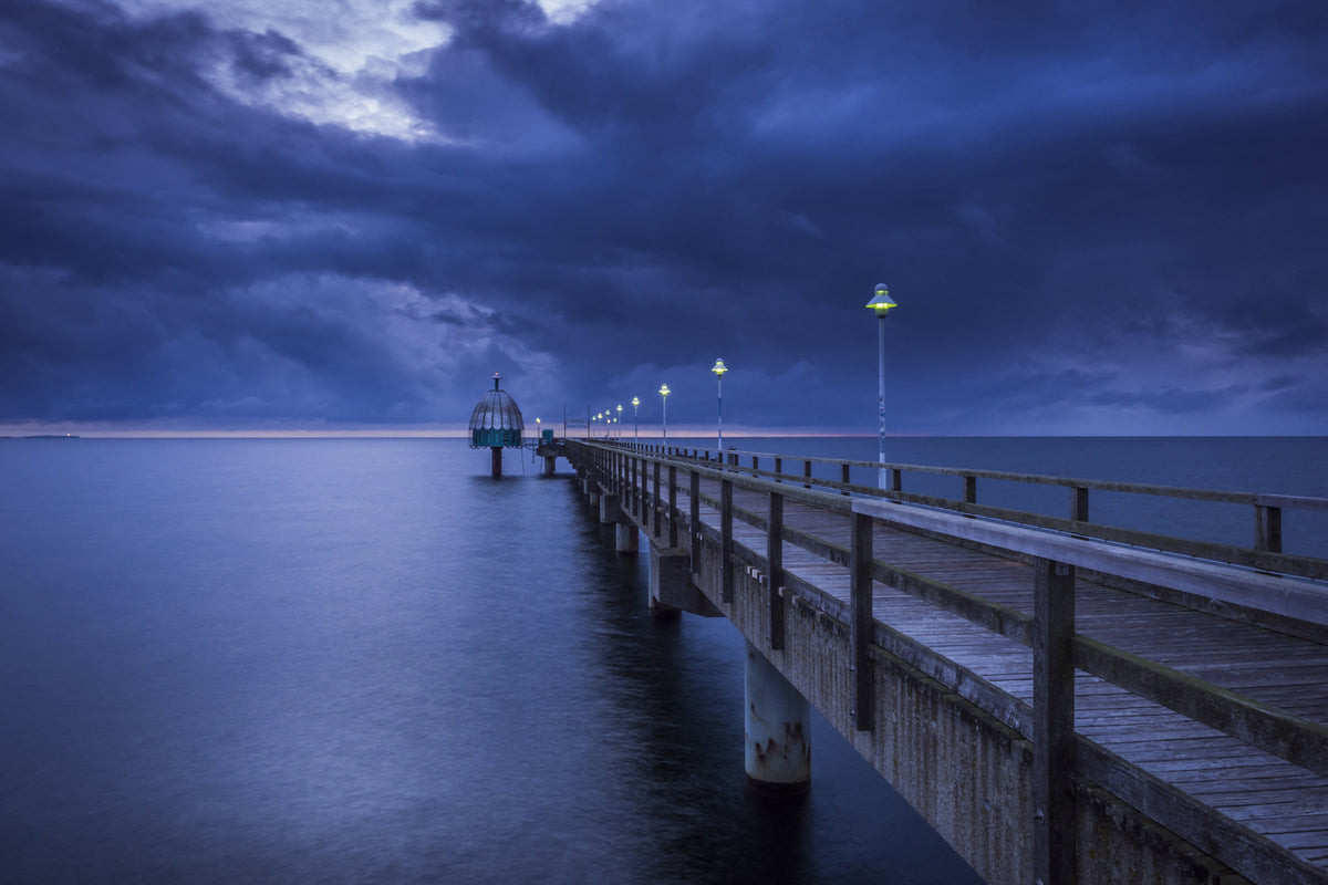3-piece-aluminium-print-pier-at-night