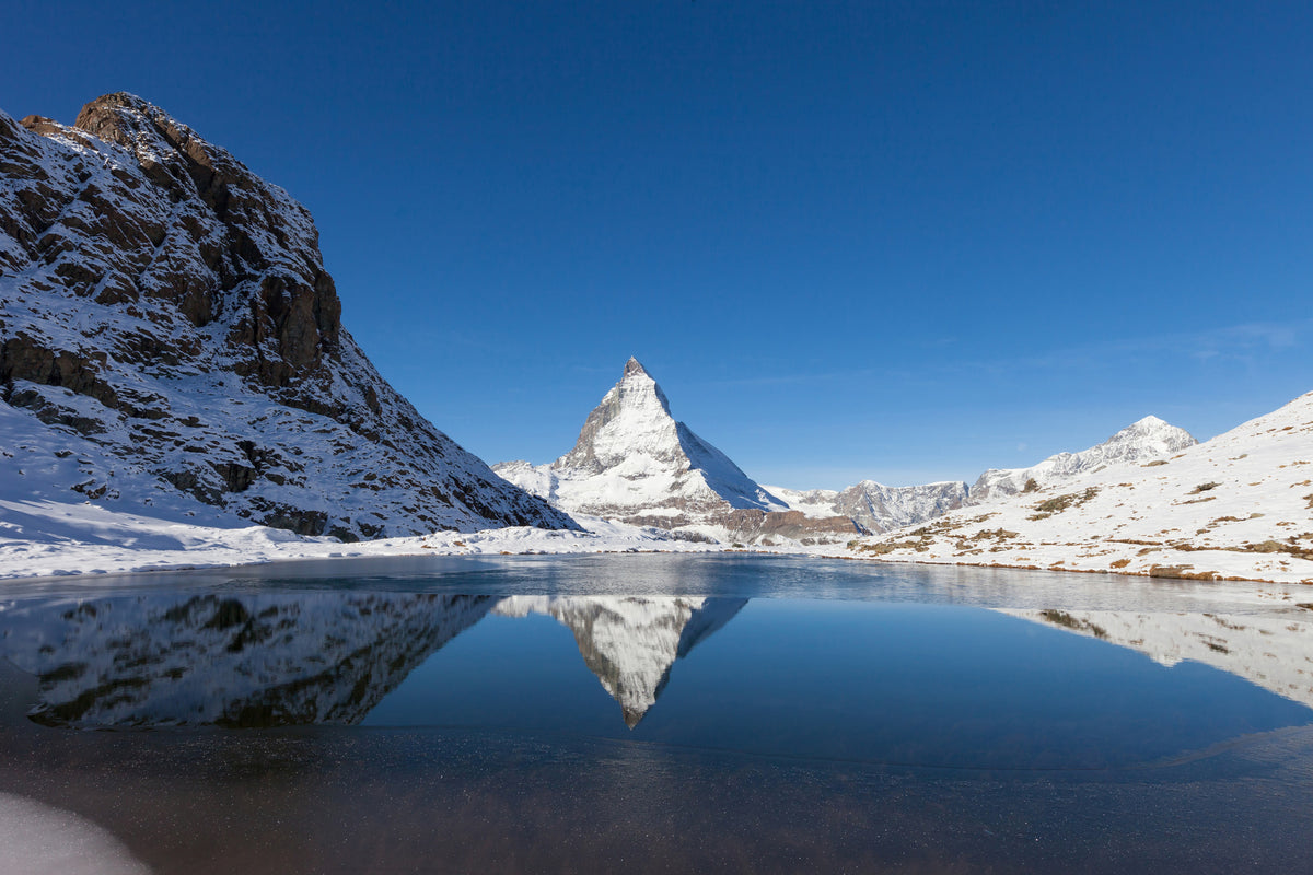 framedposter-print-the-riffelsee-on-matterhorn