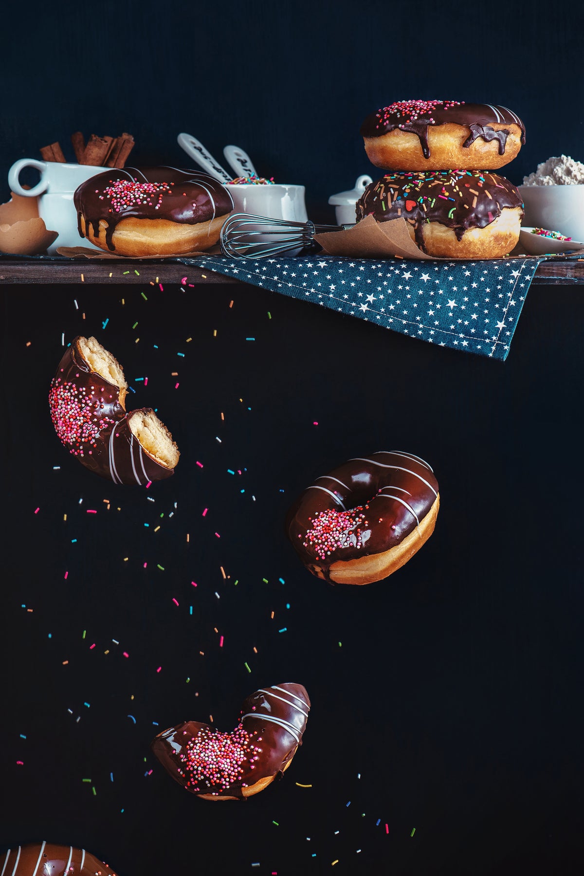 aluminium-print-donuts-from-the-top-shelf
