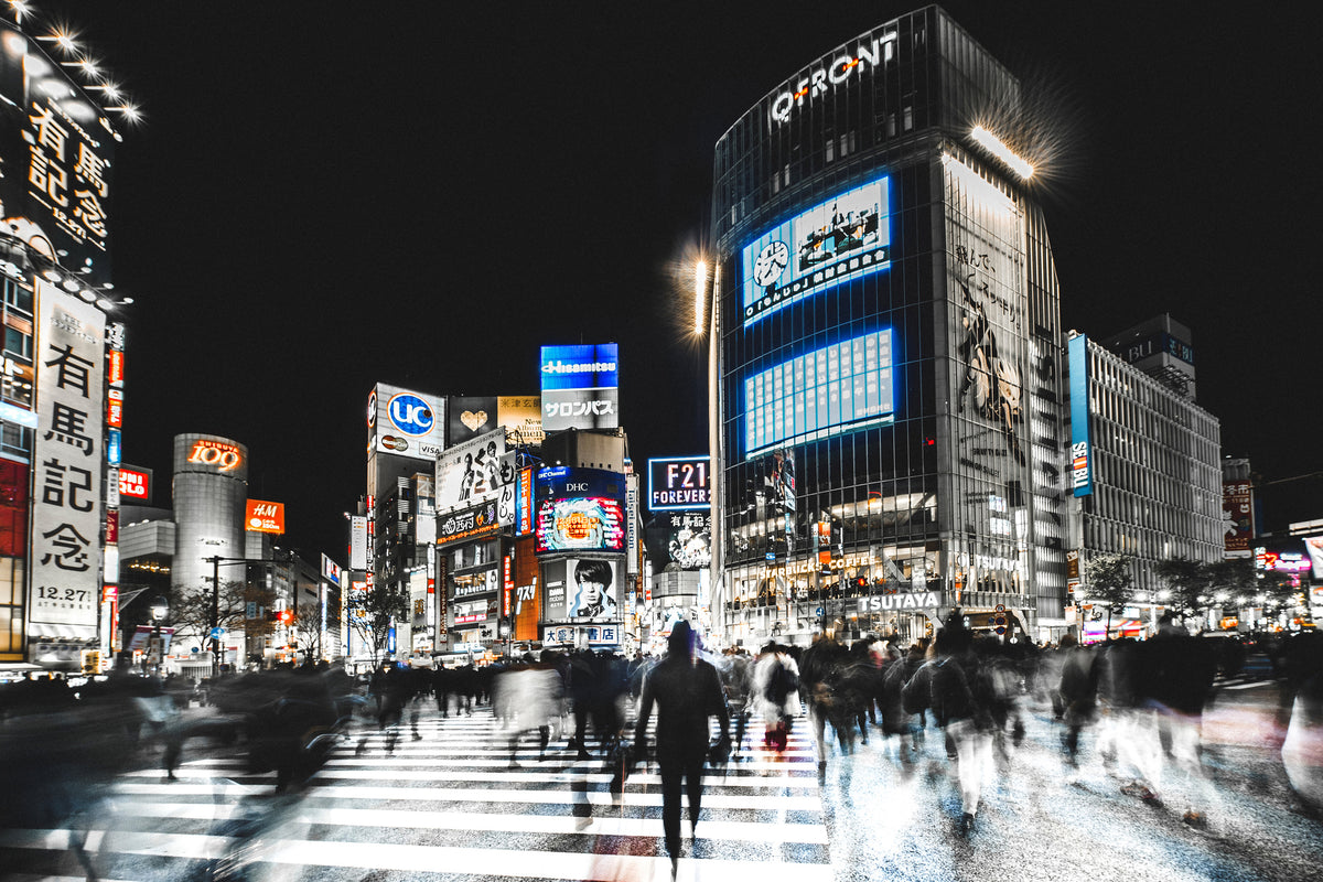 framedcanvas-print-shibuya-crossing