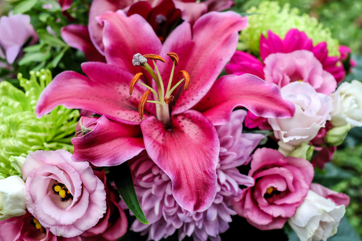 3-piece-aluminium-print-bouquet-with-lily