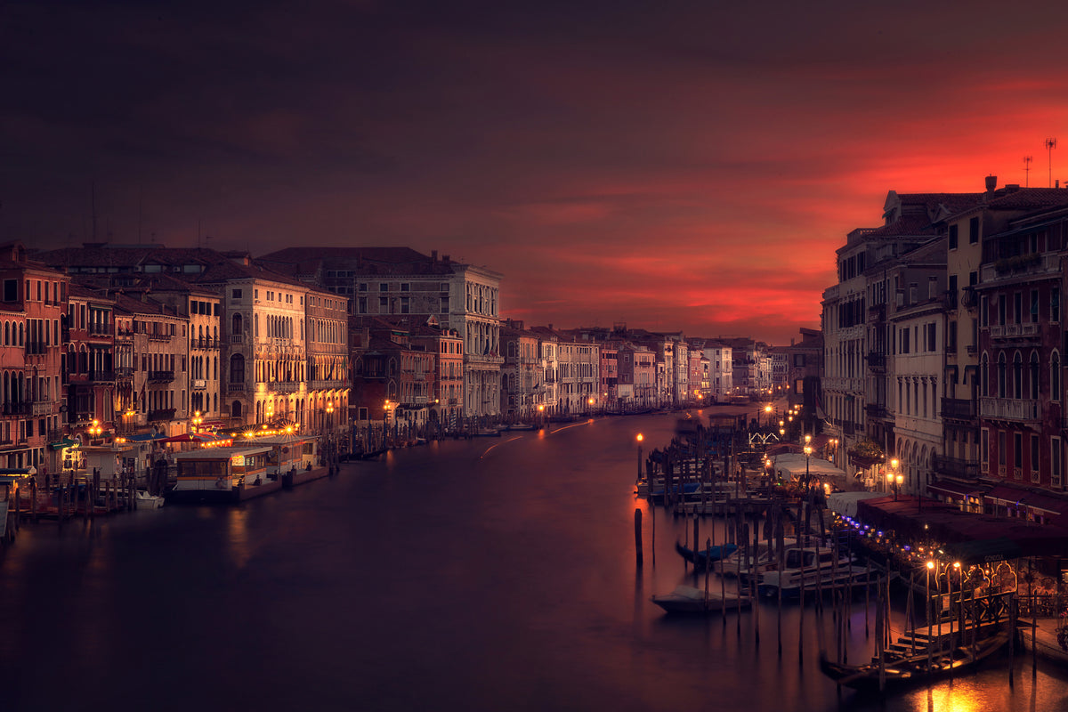 framedcanvas-print-gran-canal
