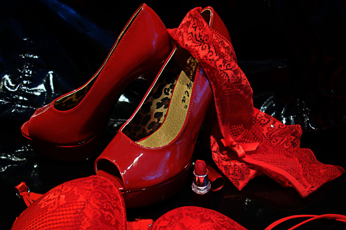 3-piece-canvas-print-red-high-heels