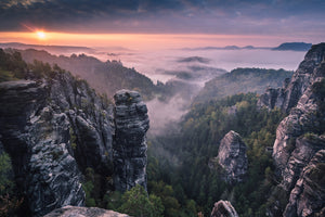 framedcanvas-print-sunrise-on-the-rocks