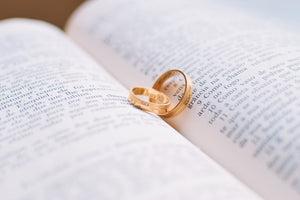 framedposter-print-the-wedding-rings
