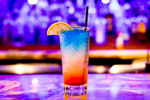 aluminium-print-colorful-cocktail