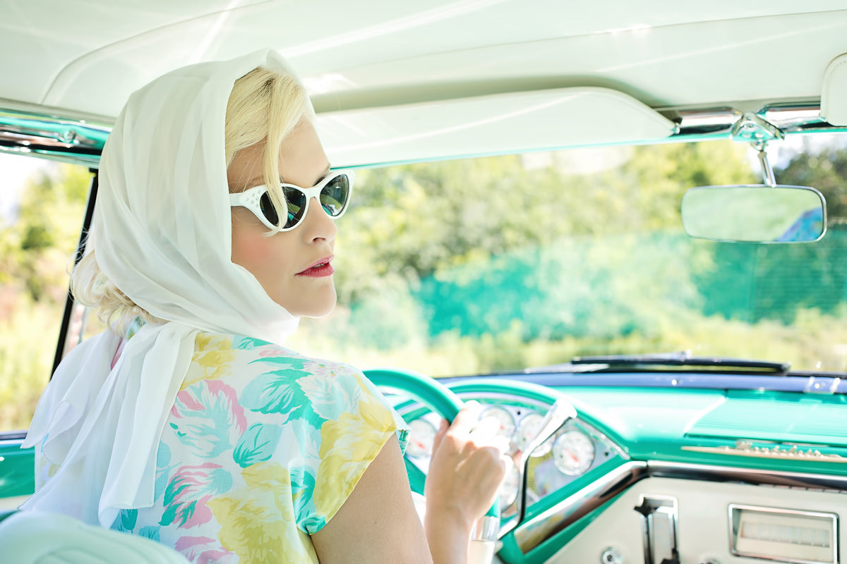 acrylic-print-retro-lady