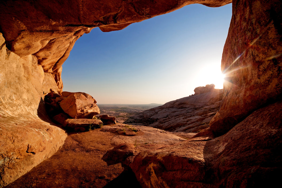 canvas-print-sunset-in-front-of-the-cave