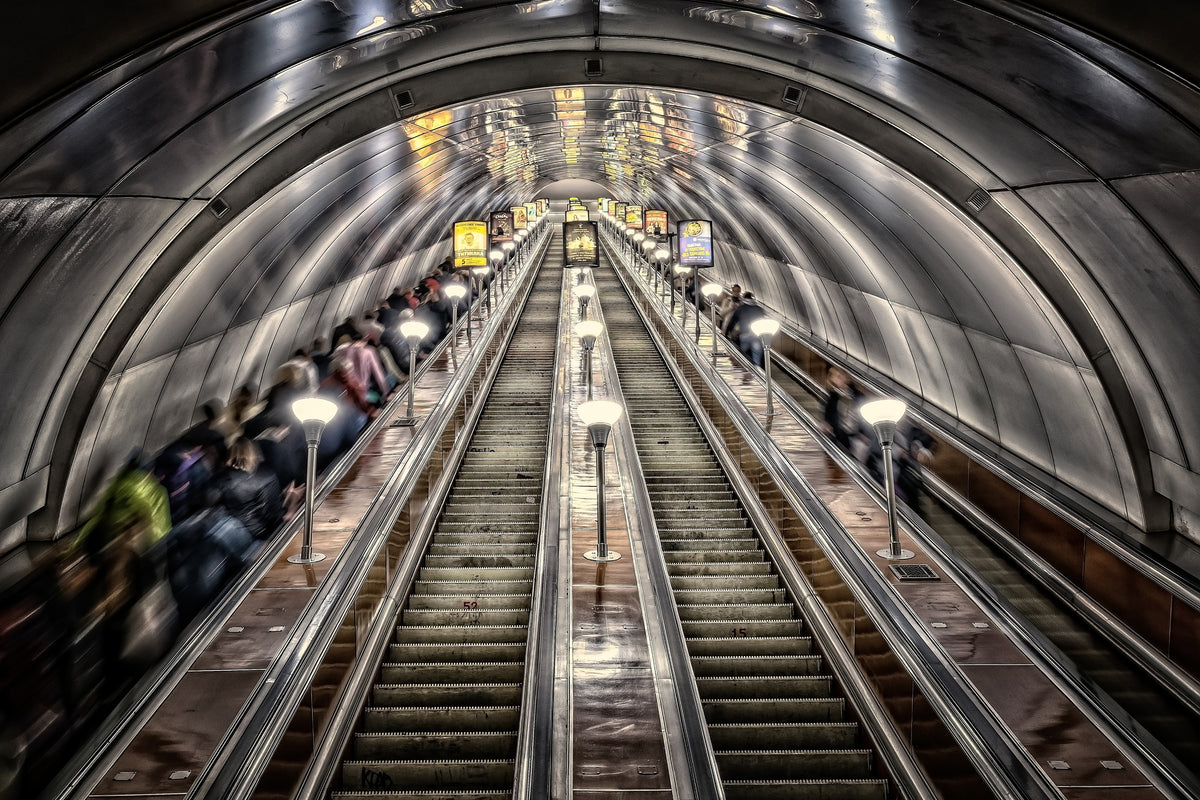 framedcanvas-print-in-the-metro