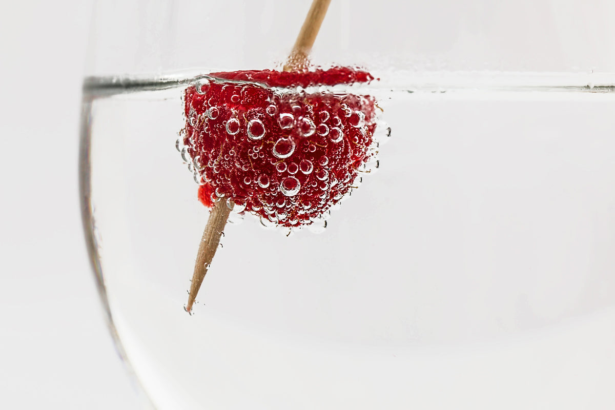 3-piece-aluminium-print-raspberry-cocktail